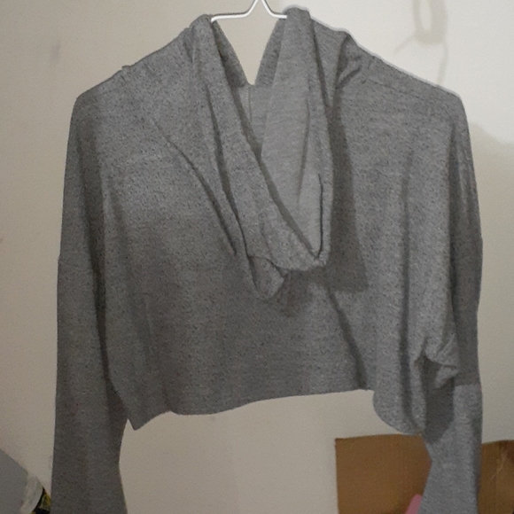 Cropped hoodie - Picture 2 of 3